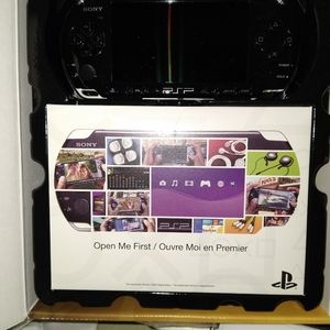 Sony PSP UNOPENED BRAND NEW (ORIGINAL)